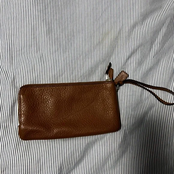 SOLD- Coach wristlet with double zipper - Picture 2 of 6